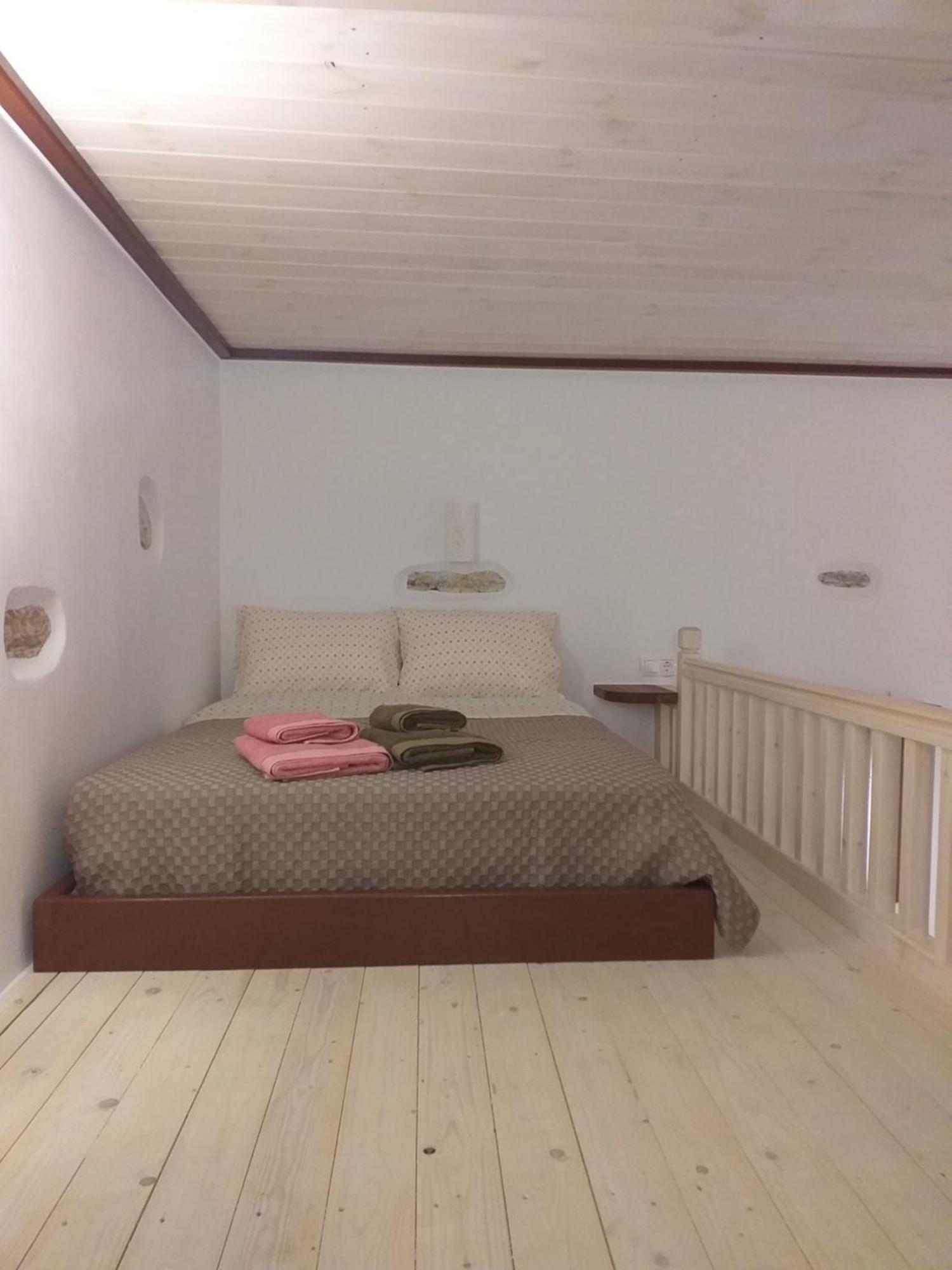 Imellos Aperathos Room photo